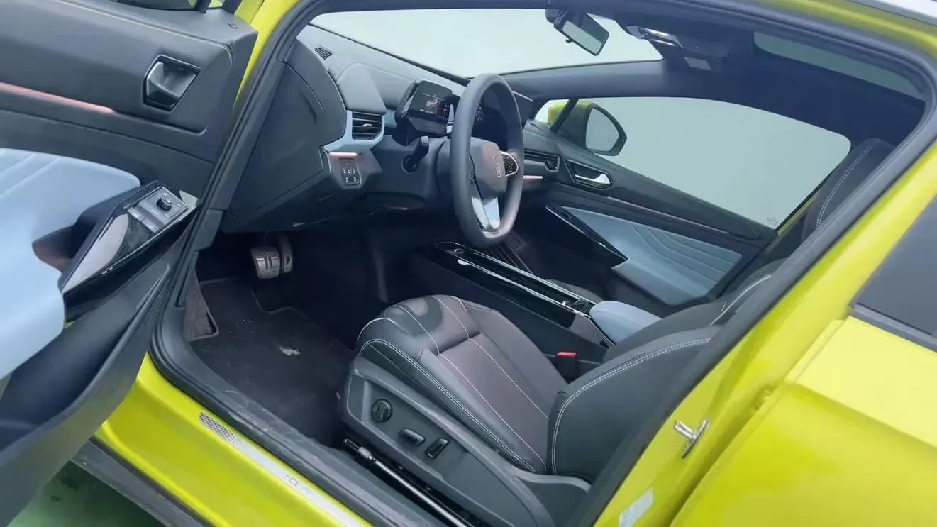 2021 Volkswagen ID.4 Crozz BEV 84.8KWH,autocango,china used car exporter,china ev exporter,chinese used car exporter,chinese used ev exporter