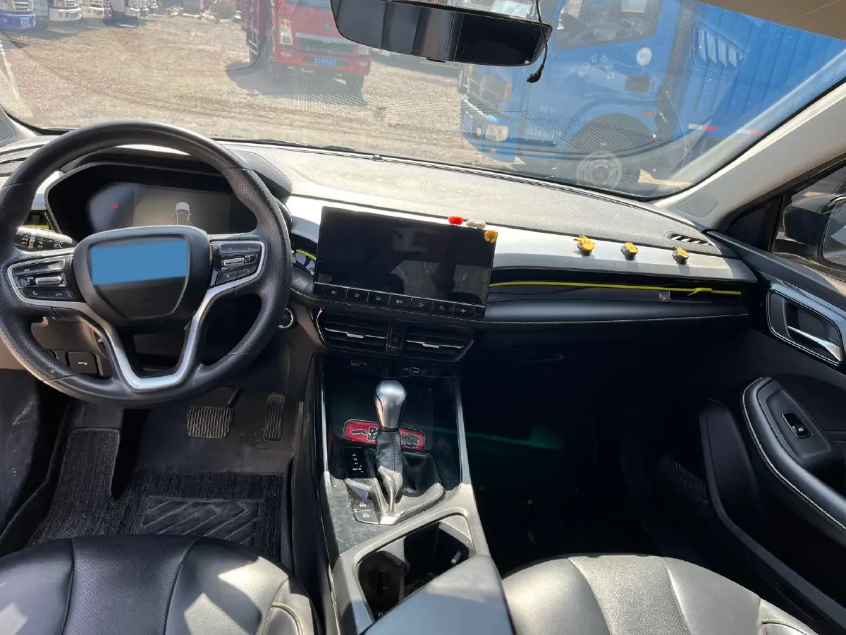 2021 Roewe i5 1.5L 120HP L4 CVT,autocango,china used car exporter,china ev exporter,chinese used car exporter,chinese used ev exporter