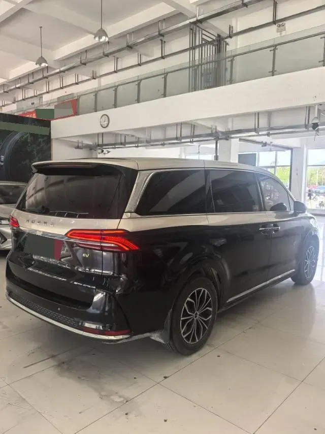 2022 Roewe iMAX8 BEV 90KWH,autocango,china used car exporter,china ev exporter,chinese used car exporter,chinese used ev exporter