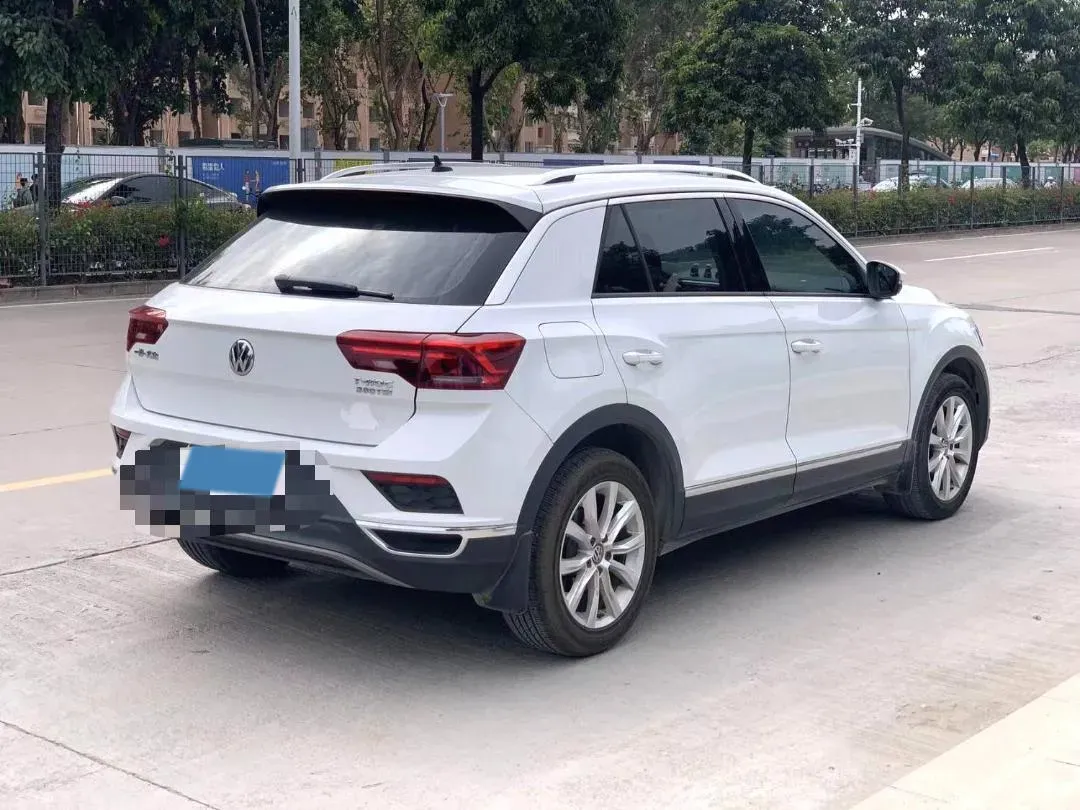2022 Volkswagen T-Roc 1.4T 150HP L4 7DCT,autocango,china used car exporter,china ev exporter,chinese used car exporter,chinese used ev exporter