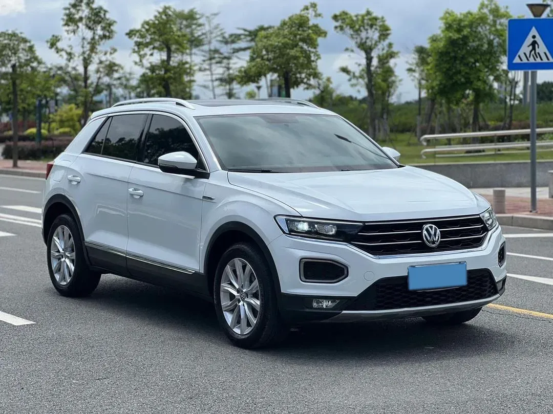2022 Volkswagen T-Roc 1.4T 150HP L4 7DCT,autocango,china used car exporter,china ev exporter,chinese used car exporter,chinese used ev exporter