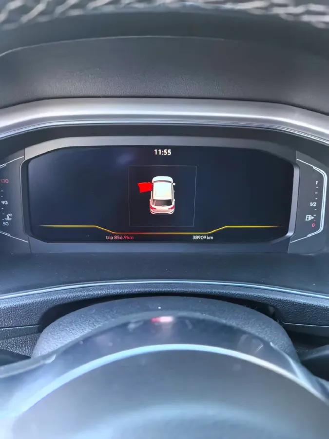 2021 Volkswagen T-Roc 1.4T 150HP L4 7DCT,autocango,china used car exporter,china ev exporter,chinese used car exporter,chinese used ev exporter