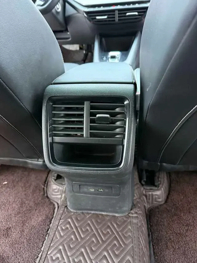 2021 Skoda Octavia 1.4T 150HP L4 7DCT,autocango,china used car exporter,china ev exporter,chinese used car exporter,chinese used ev exporter