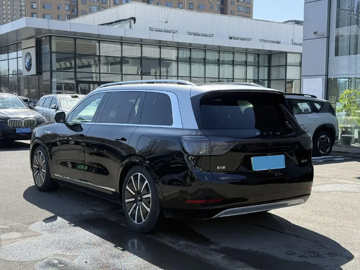 2024 AITO AITO M9 1.5T 152HP L4 REEV 42KWH,autocango,china used car exporter,china ev exporter,chinese used car exporter,chinese used ev exporter