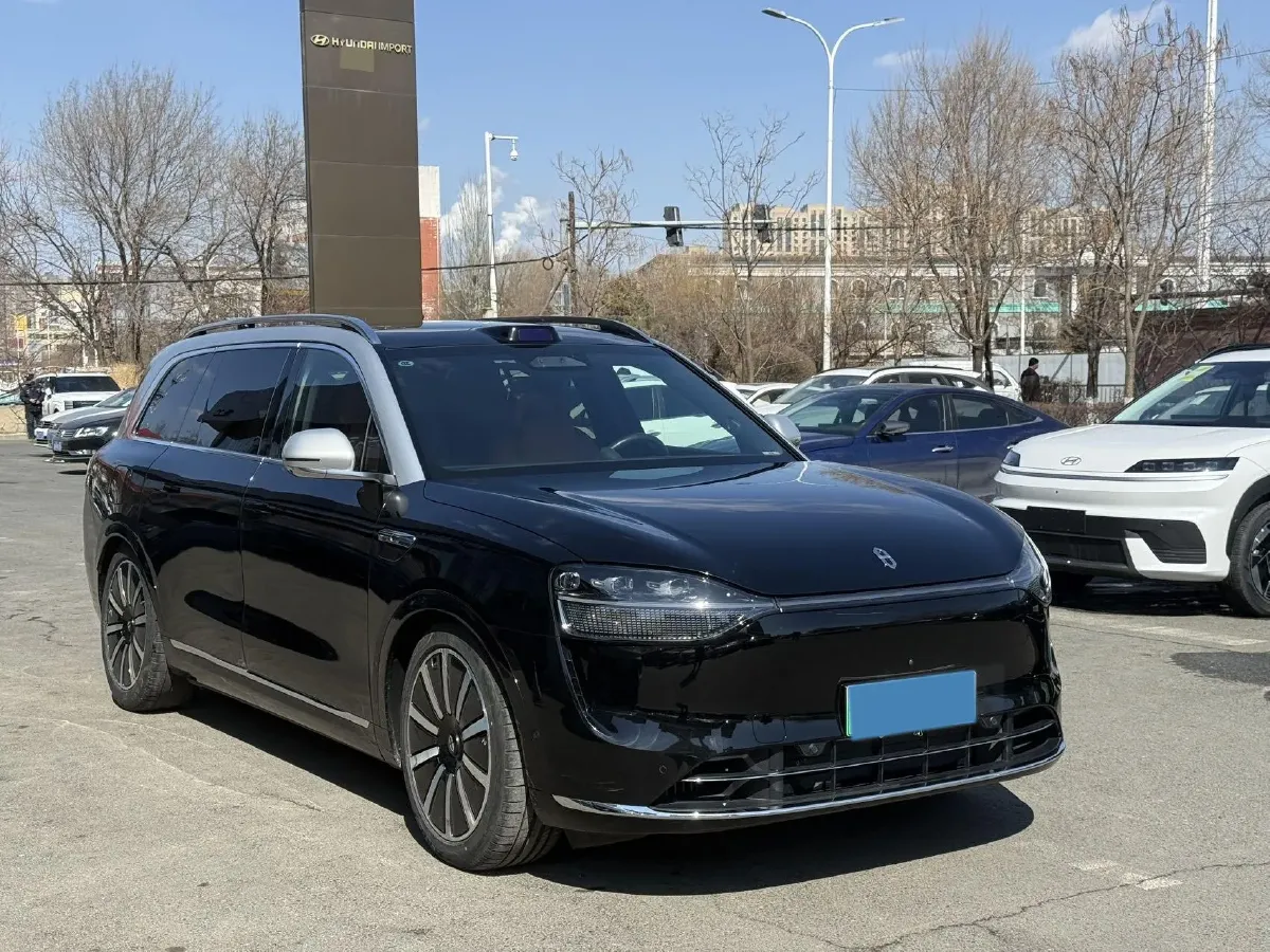 2024 AITO AITO M9 1.5T 152HP L4 REEV 42KWH,autocango,china used car exporter,china ev exporter,chinese used car exporter,chinese used ev exporter
