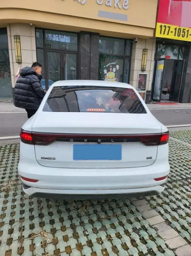 2022 Geely Emgrand 1.5L 114HP L4 CVT,autocango,china used car exporter,china ev exporter,chinese used car exporter,chinese used ev exporter