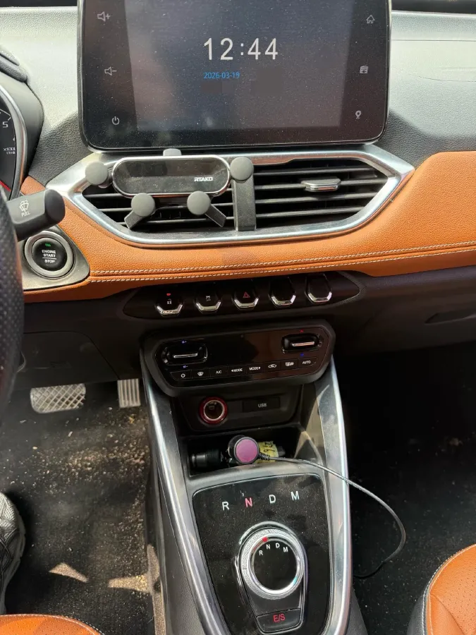 2017 HaiMa S5 Young Edition 1.6L 122HP L4 5MT,autocango,china used car exporter,china ev exporter,chinese used car exporter,chinese used ev exporter