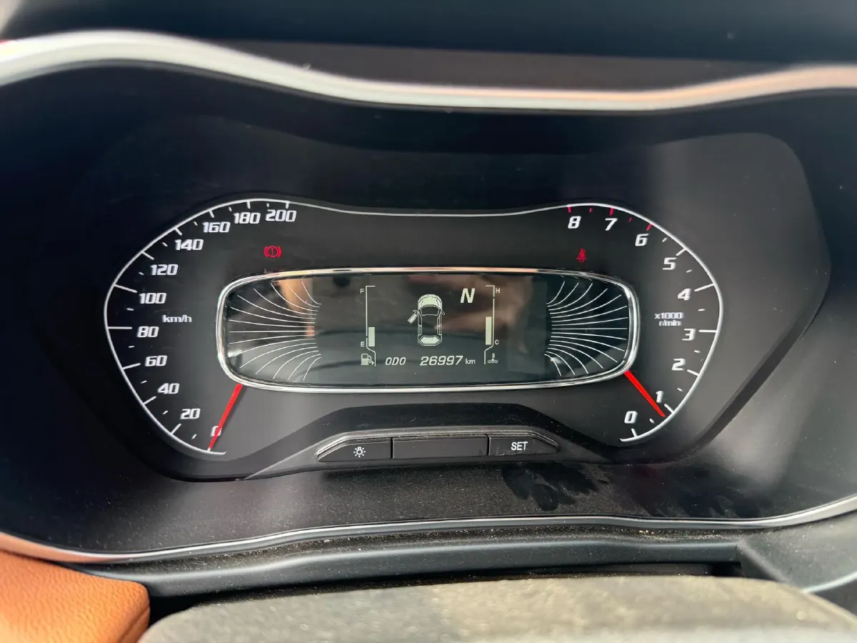 2017 HaiMa S5 Young Edition 1.6L 122HP L4 5MT,autocango,china used car exporter,china ev exporter,chinese used car exporter,chinese used ev exporter