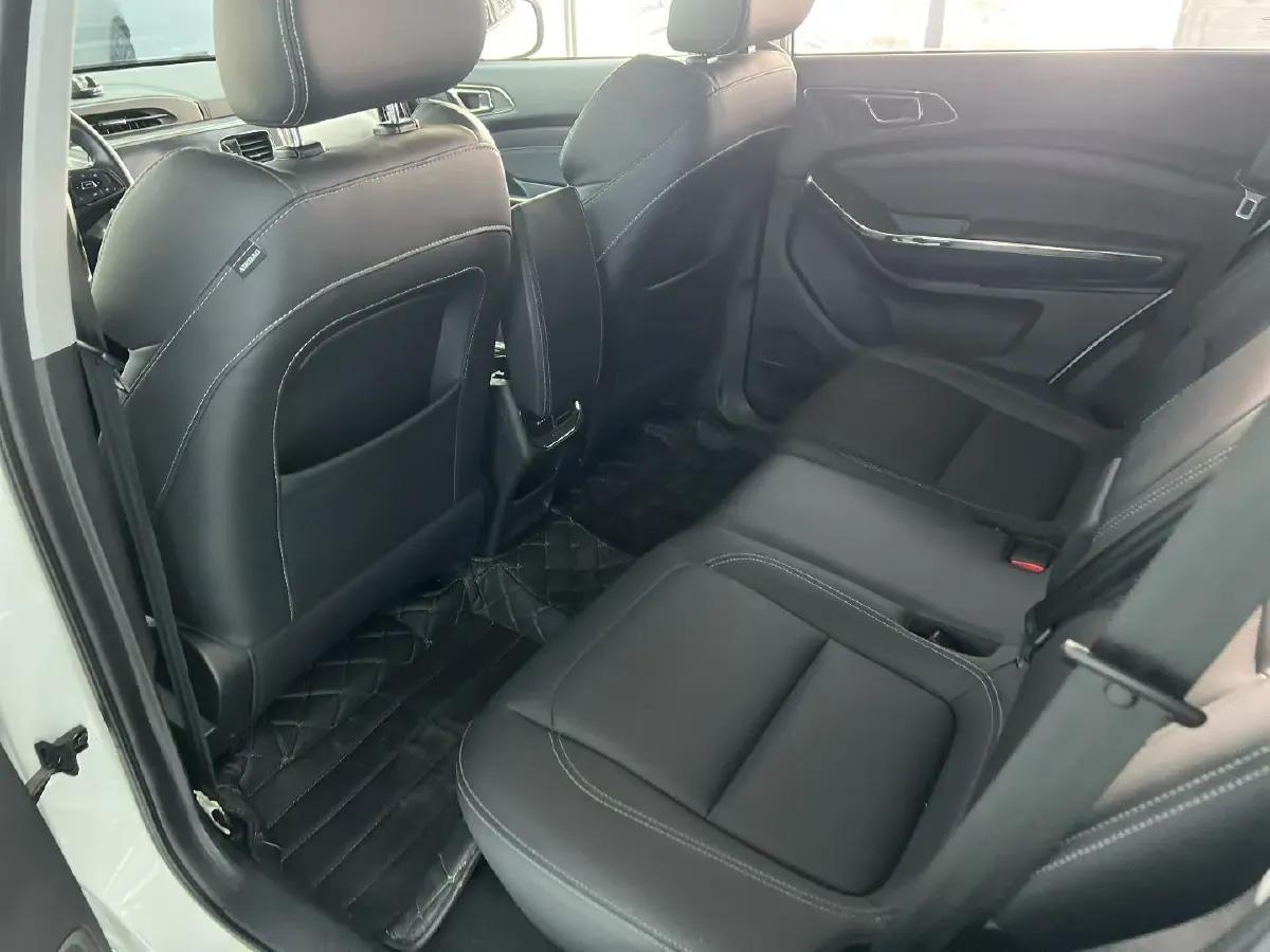 2018 Chery Tiggo 8 1.5T 147HP L4 6DCT,autocango,china used car exporter,china ev exporter,chinese used car exporter,chinese used ev exporter