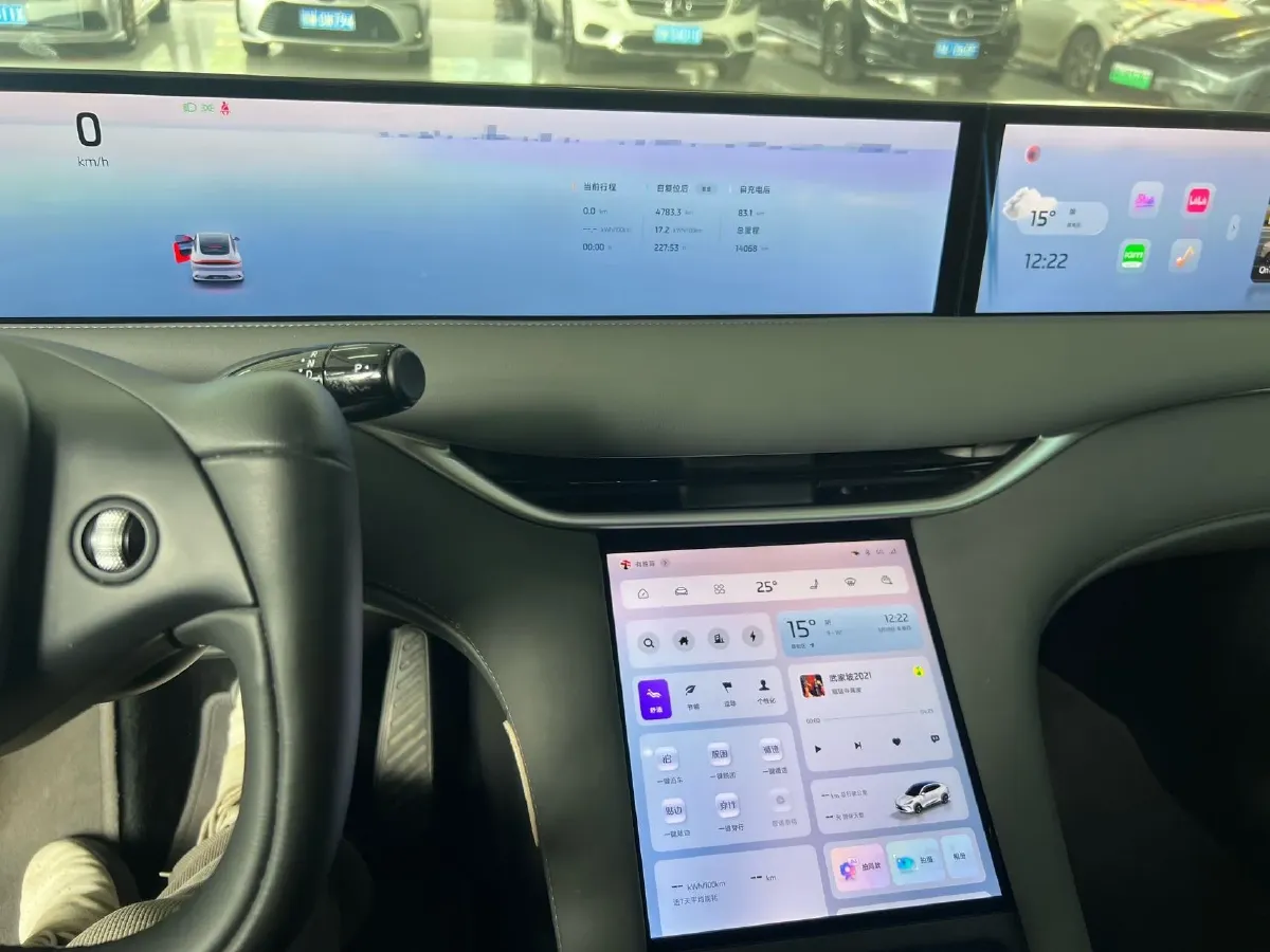 2025 IM LS6 BEV 83KWH,autocango,china used car exporter,china ev exporter,chinese used car exporter,chinese used ev exporter