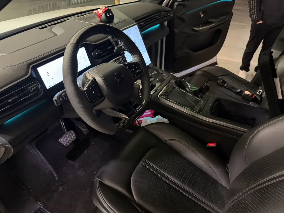 2020 NIO ES6 BEV 70KWH,autocango,china used car exporter,china ev exporter,chinese used car exporter,chinese used ev exporter