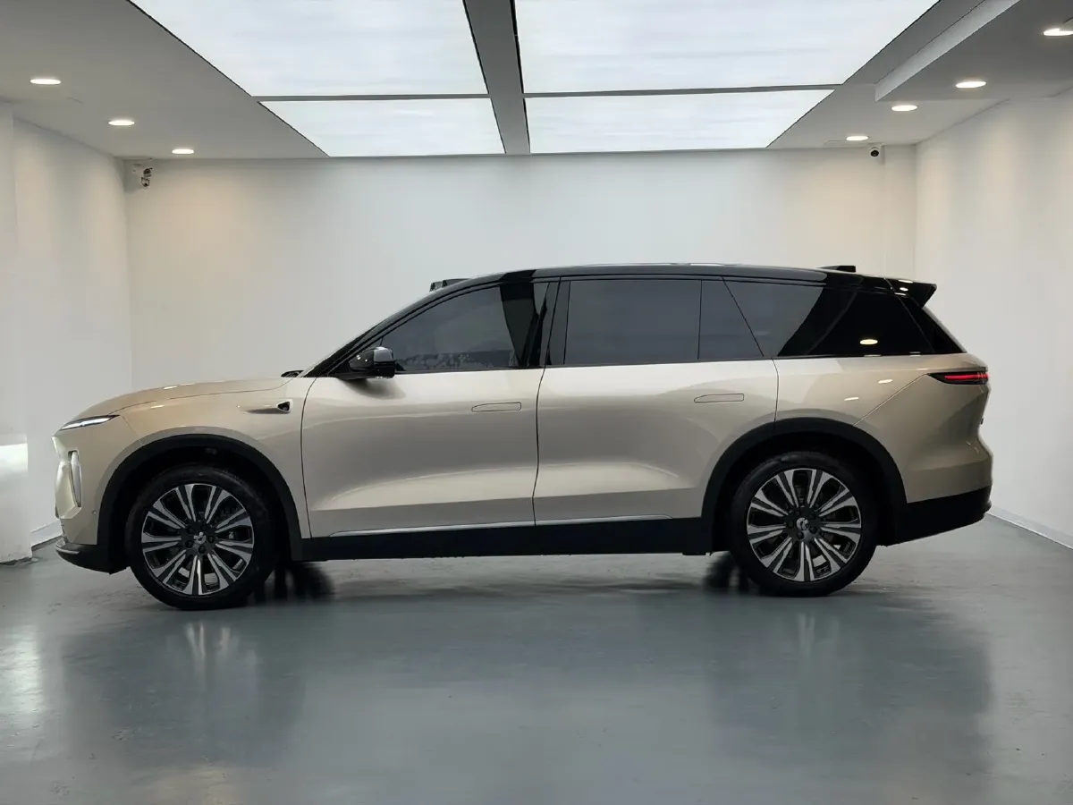 2024 NIO ES8 BEV 75KWH,autocango,china used car exporter,china ev exporter,chinese used car exporter,chinese used ev exporter