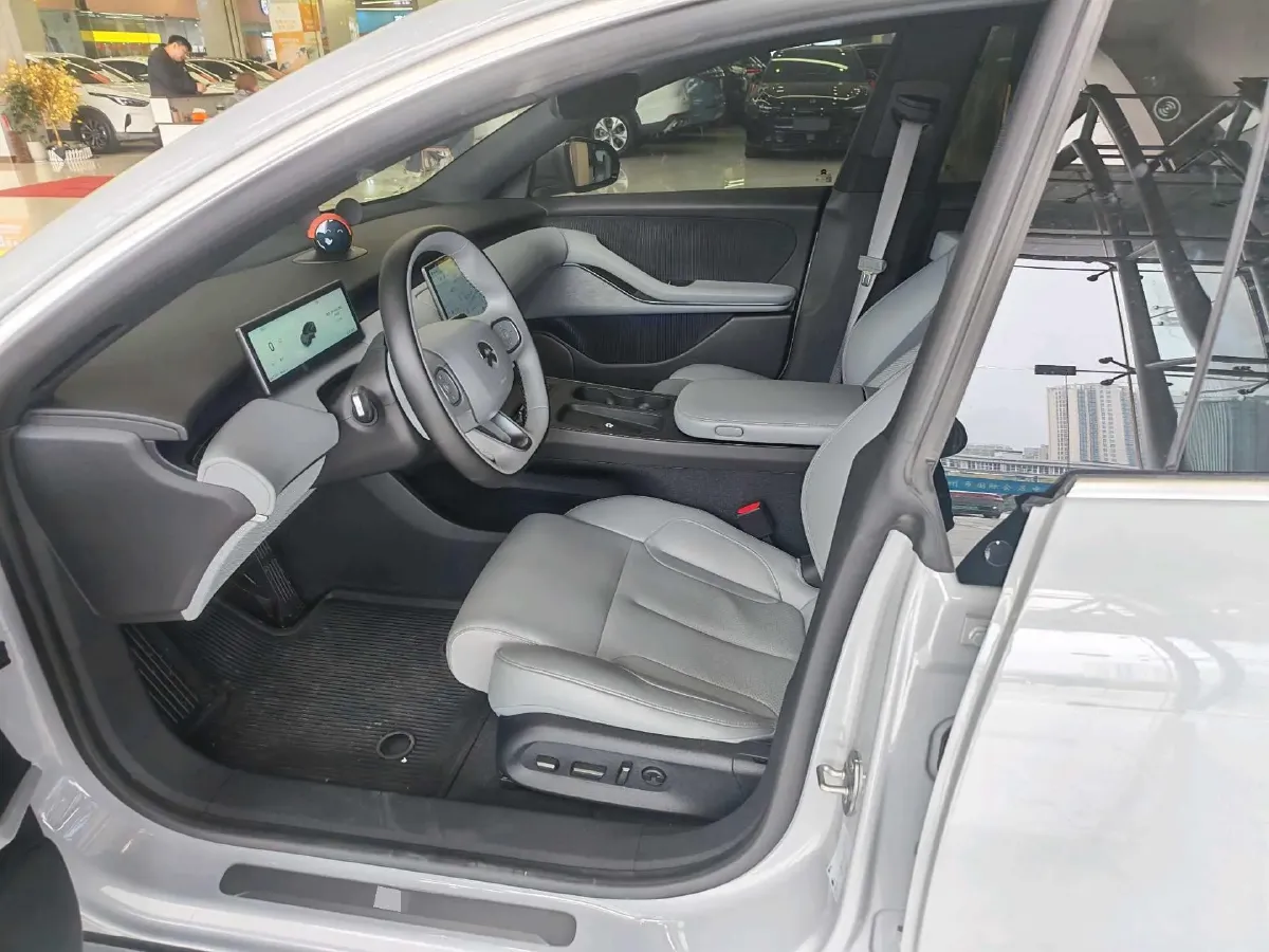 2025 NIO ET5 BEV,autocango,china used car exporter,china ev exporter,chinese used car exporter,chinese used ev exporter