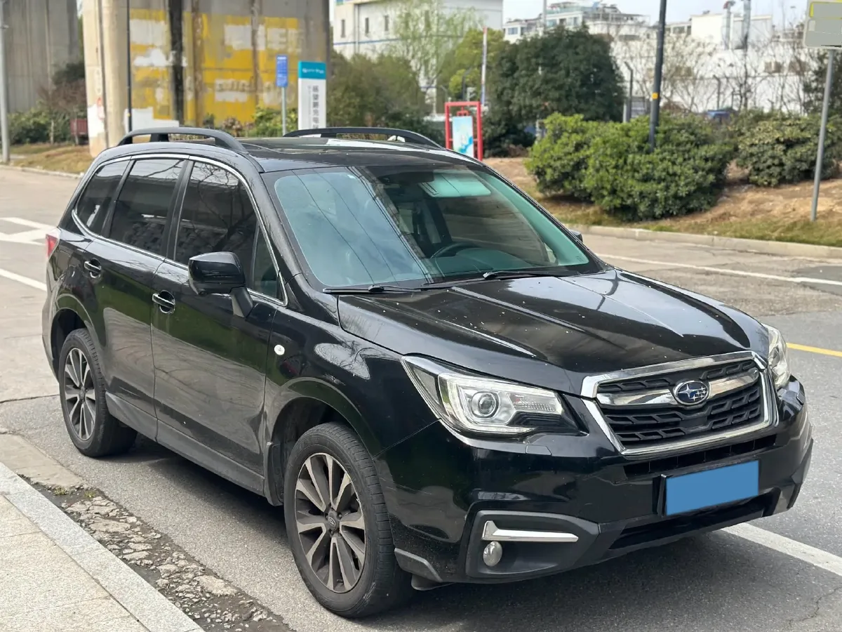 2018 Toyota Camry 2.5L 178HP L4 E-CVT Hybrid,autocango,china used car exporter,china ev exporter,chinese used car exporter,chinese used ev exporter