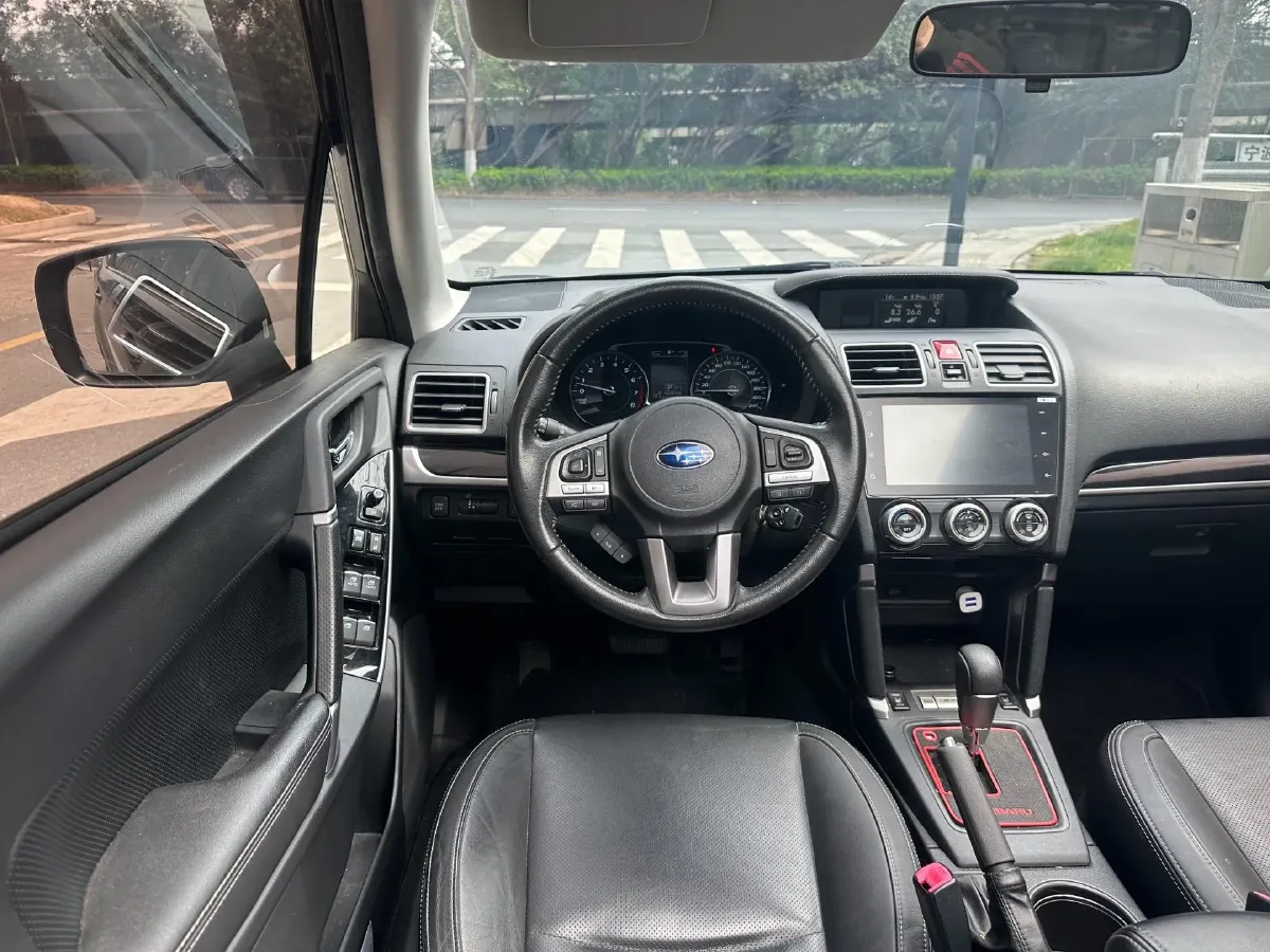 2018 Toyota Camry 2.5L 178HP L4 E-CVT Hybrid,autocango,china used car exporter,china ev exporter,chinese used car exporter,chinese used ev exporter