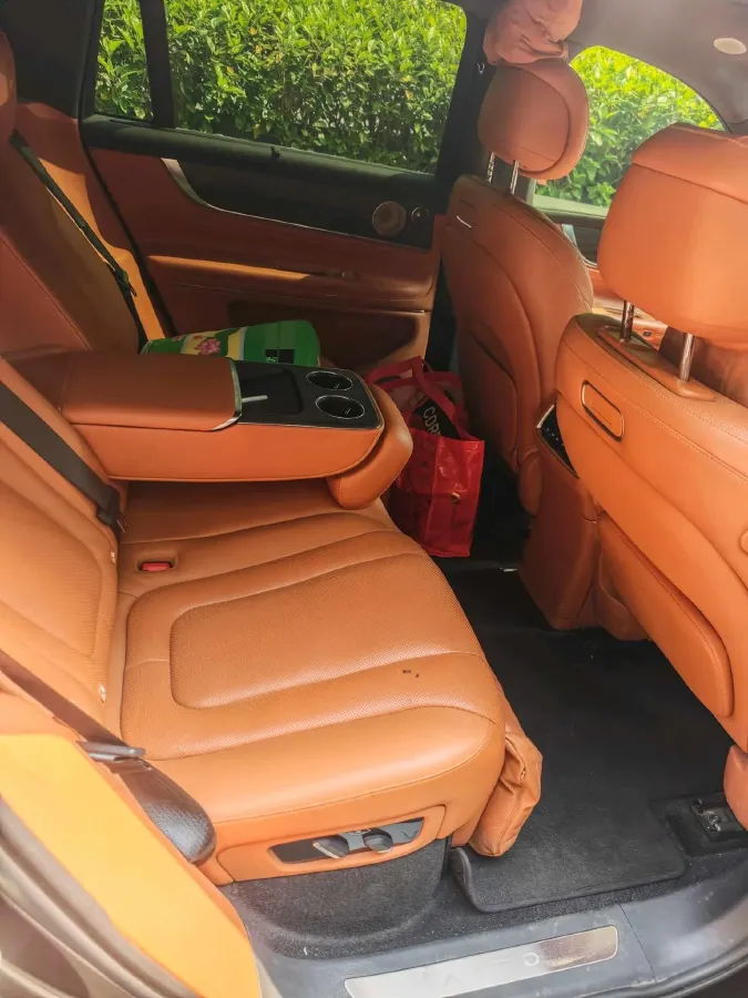 2024 AITO AITO M9 BEV 100KWH,autocango,china used car exporter,china ev exporter,chinese used car exporter,chinese used ev exporter