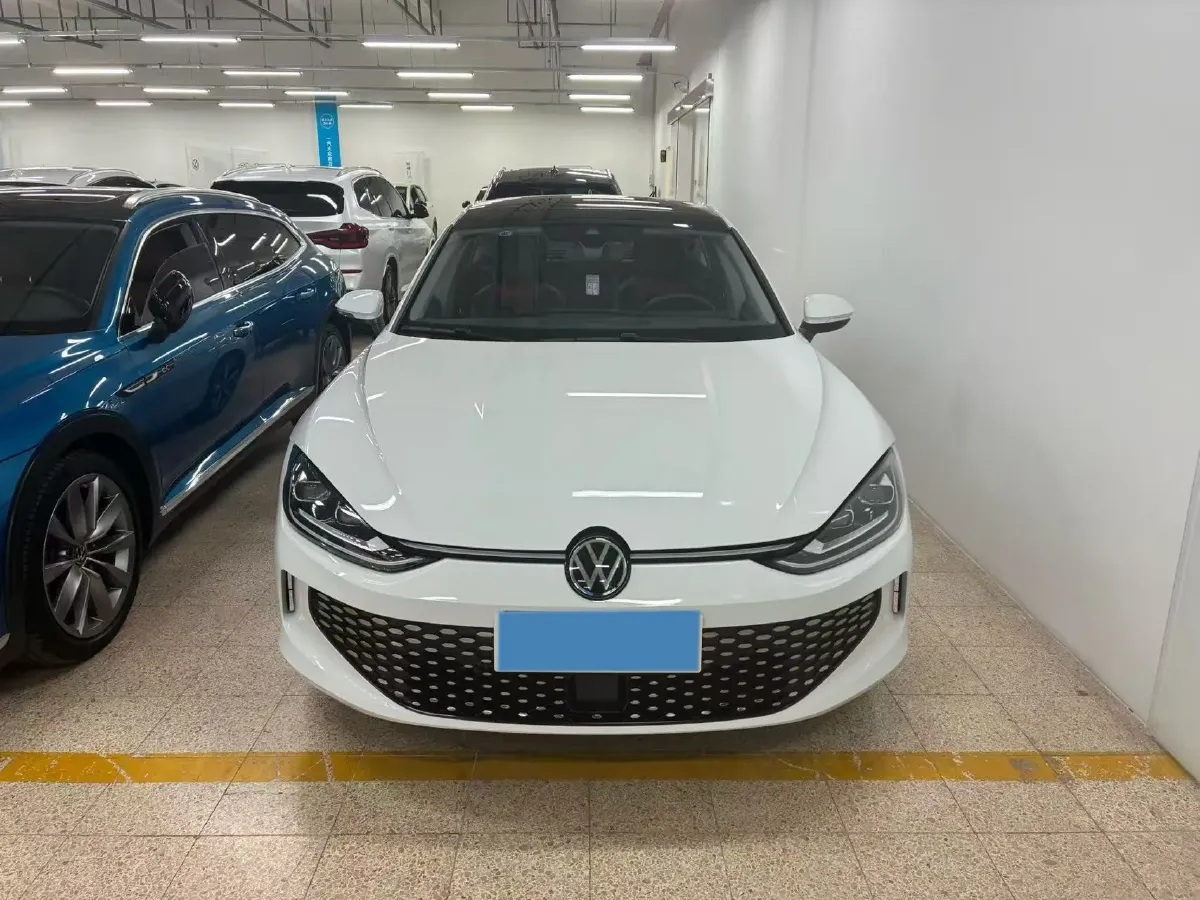 2025 Volkswagen Lamando 1.4T 150HP L4 7DCT,autocango,china used car exporter,china ev exporter,chinese used car exporter,chinese used ev exporter