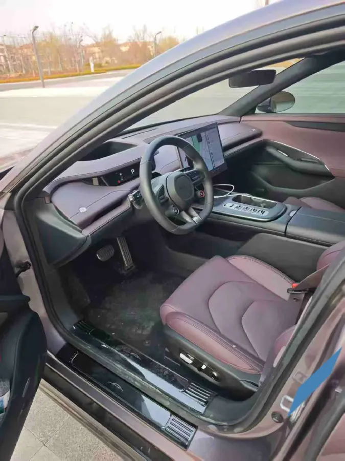 2024 MI SU7 BEV 101KWH,autocango,china used car exporter,china ev exporter,chinese used car exporter,chinese used ev exporter