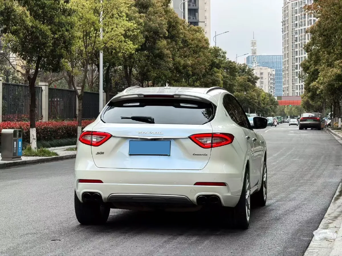 2016 Maserati Levante 3.0T 430HP V6 8AT,autocango,china used car exporter,china ev exporter,chinese used car exporter,chinese used ev exporter