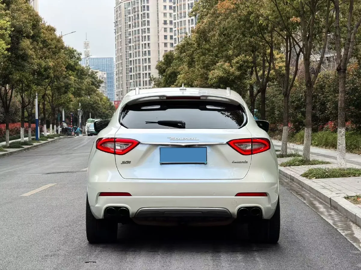 2016 Maserati Levante 3.0T 430HP V6 8AT,autocango,china used car exporter,china ev exporter,chinese used car exporter,chinese used ev exporter