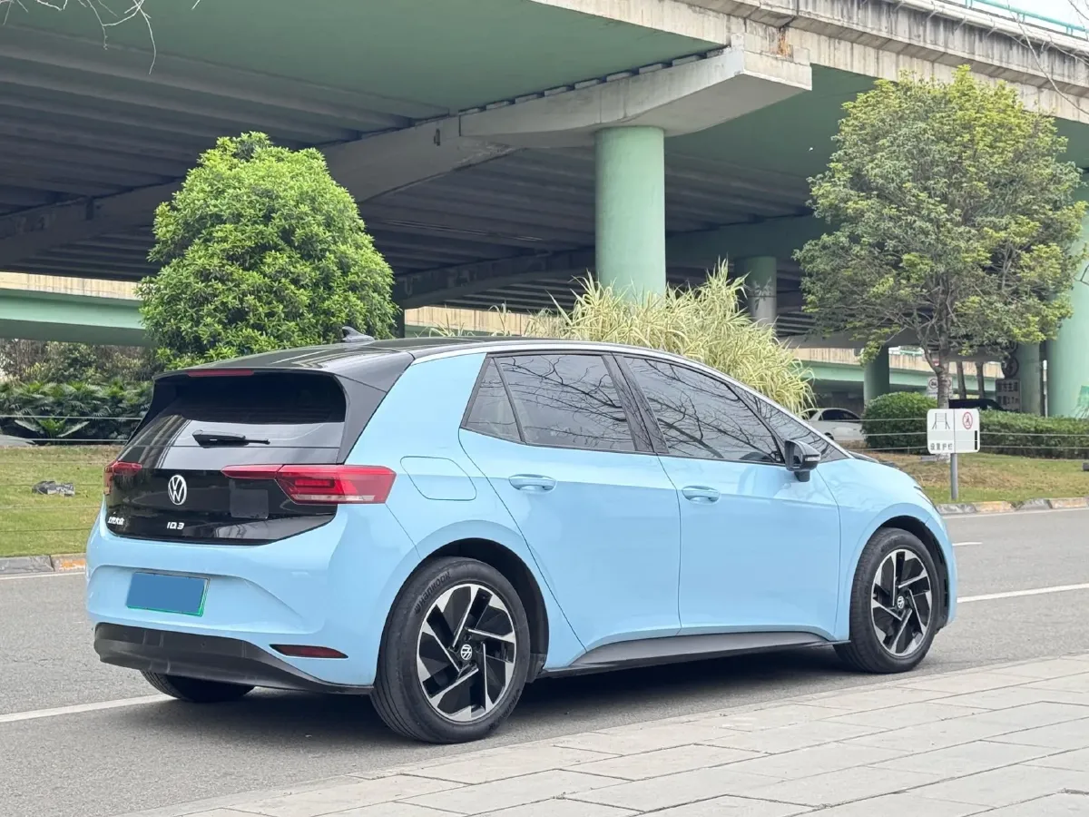 2023 Volkswagen ID.3 BEV 52.8KWH,autocango,china used car exporter,china ev exporter,chinese used car exporter,chinese used ev exporter