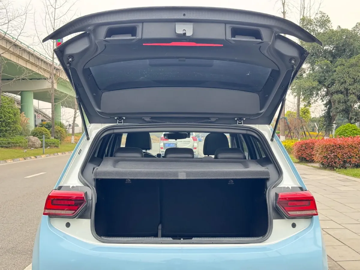 2023 Volkswagen ID.3 BEV 52.8KWH,autocango,china used car exporter,china ev exporter,chinese used car exporter,chinese used ev exporter