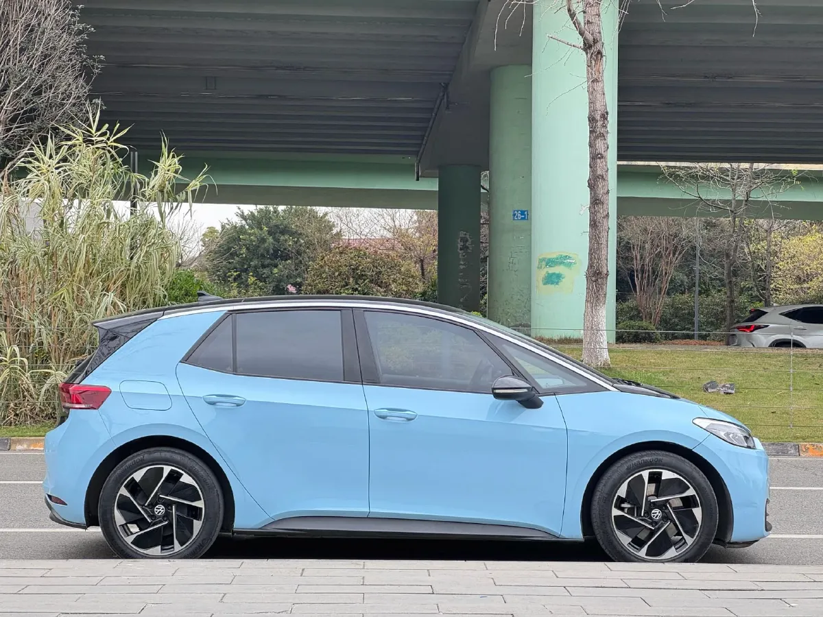 2023 Volkswagen ID.3 BEV 52.8KWH,autocango,china used car exporter,china ev exporter,chinese used car exporter,chinese used ev exporter