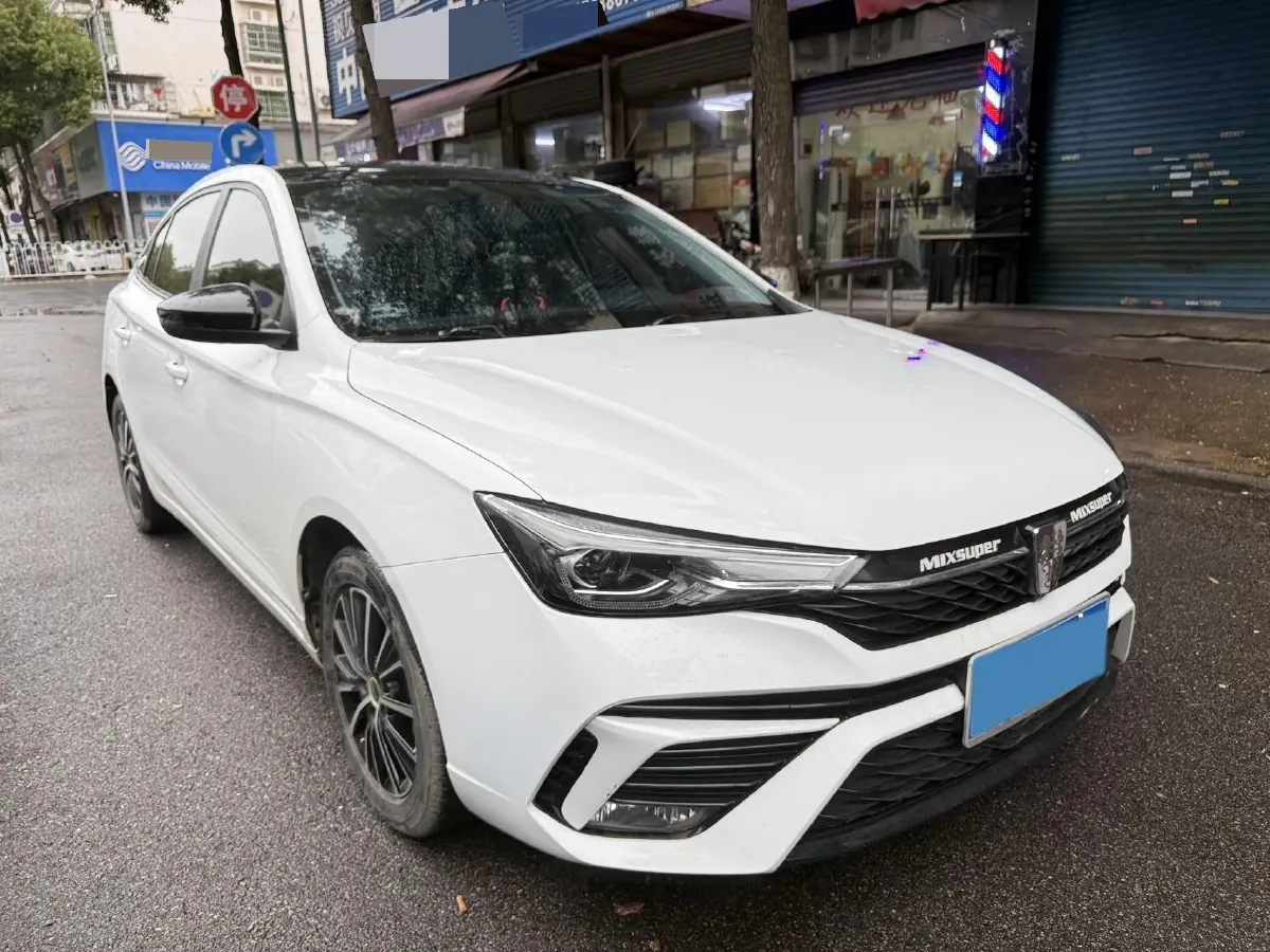 2021 Roewe i5 1.5L 120HP L4 5MT,autocango,china used car exporter,china ev exporter,chinese used car exporter,chinese used ev exporter