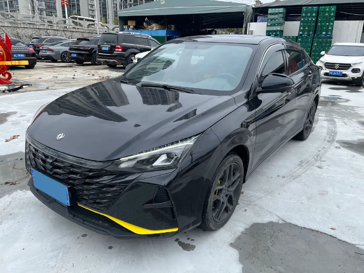 2023 DongFeng Aeolus YiXuan 1.5T 197HP L4 6DCT,autocango,china used car exporter,china ev exporter,chinese used car exporter,chinese used ev exporter