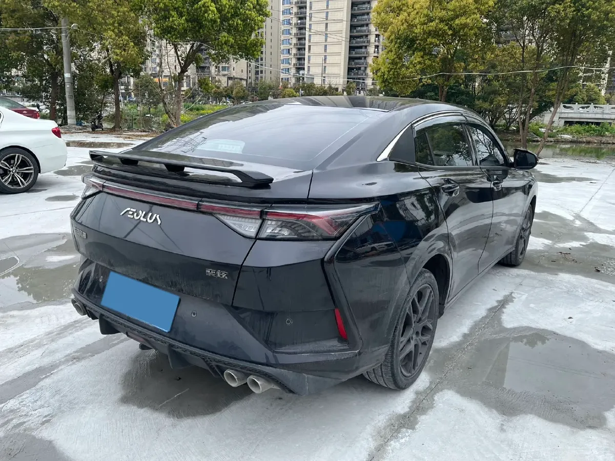 2023 DongFeng Aeolus YiXuan 1.5T 197HP L4 6DCT,autocango,china used car exporter,china ev exporter,chinese used car exporter,chinese used ev exporter