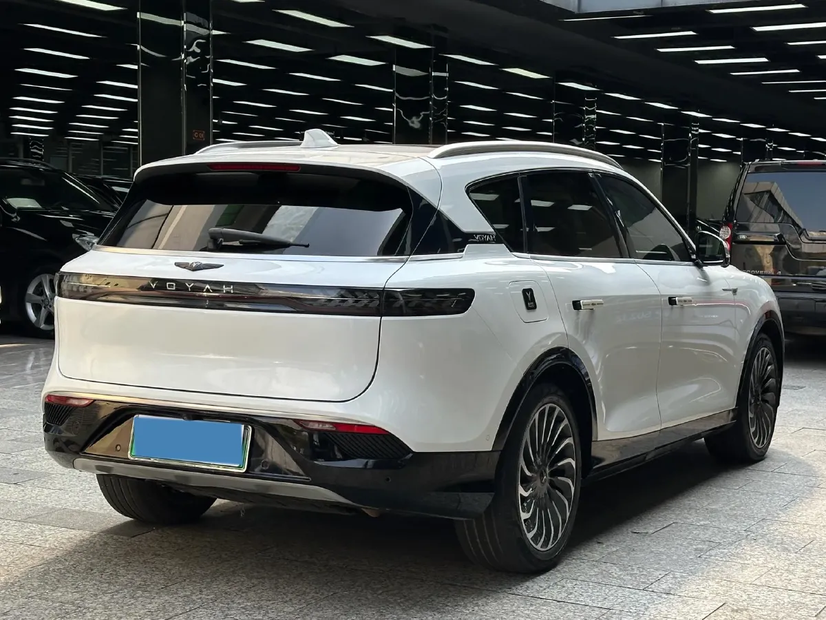 2021 Voyah FREE Range Extended 109HP REEV 33KWH,autocango,china used car exporter,china ev exporter,chinese used car exporter,chinese used ev exporter