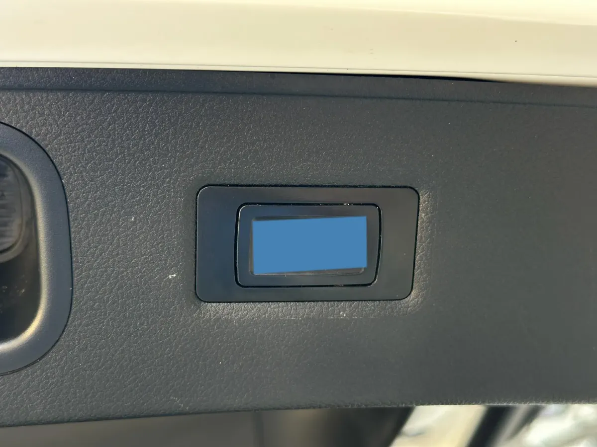 2021 Voyah FREE Range Extended 109HP REEV 33KWH,autocango,china used car exporter,china ev exporter,chinese used car exporter,chinese used ev exporter