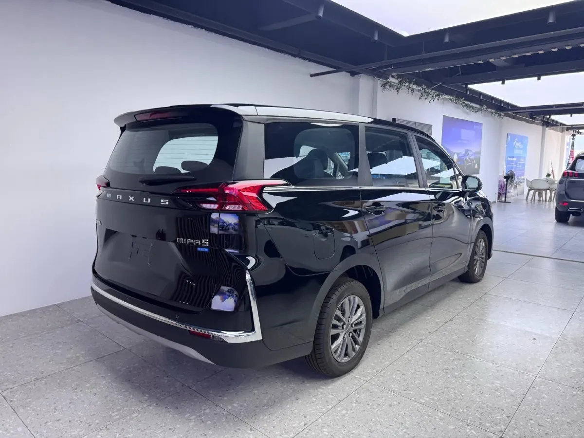 2024 Ford TransitT8 2.0T 154HP L4 6MT,autocango,china used car exporter,china ev exporter,chinese used car exporter,chinese used ev exporter