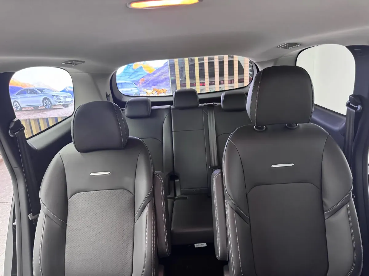 2024 Ford TransitT8 2.0T 154HP L4 6MT,autocango,china used car exporter,china ev exporter,chinese used car exporter,chinese used ev exporter