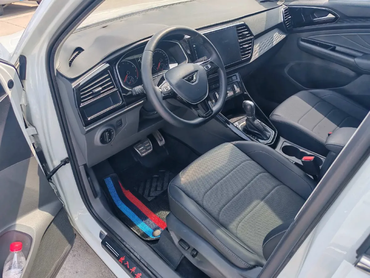 2021 Jetta VS7 1.4T 150HP L4 6AT,autocango,china used car exporter,china ev exporter,chinese used car exporter,chinese used ev exporter