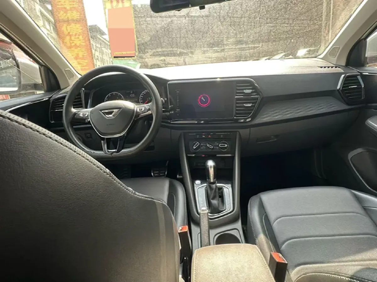 2019 Jetta VS5 1.4T 150HP L4 6AT,autocango,china used car exporter,china ev exporter,chinese used car exporter,chinese used ev exporter