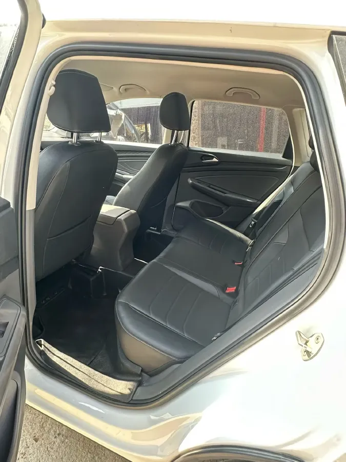 2019 Jetta VS5 1.4T 150HP L4 6AT,autocango,china used car exporter,china ev exporter,chinese used car exporter,chinese used ev exporter