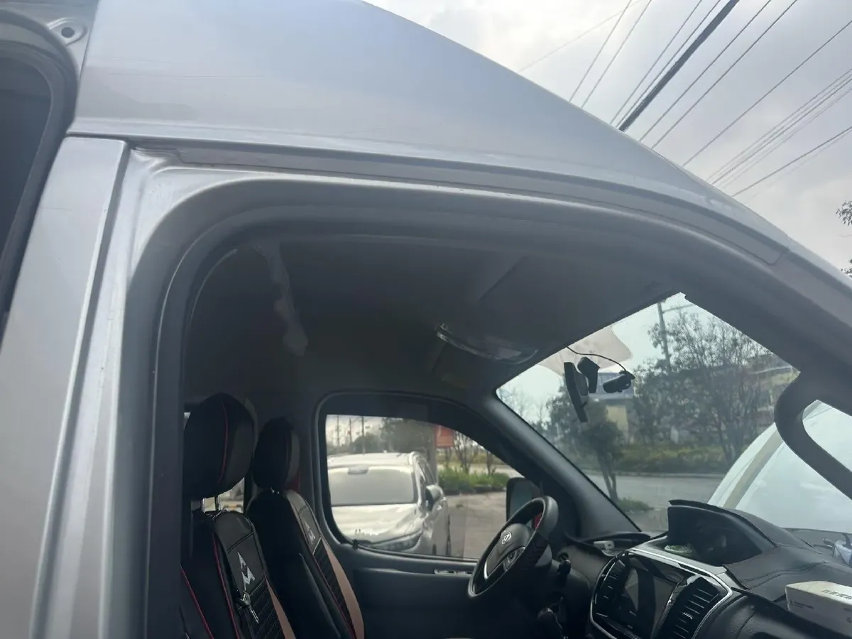 2020 MAXUS T70 2.0T 163HP L4 6MT,autocango,china used car exporter,china ev exporter,chinese used car exporter,chinese used ev exporter