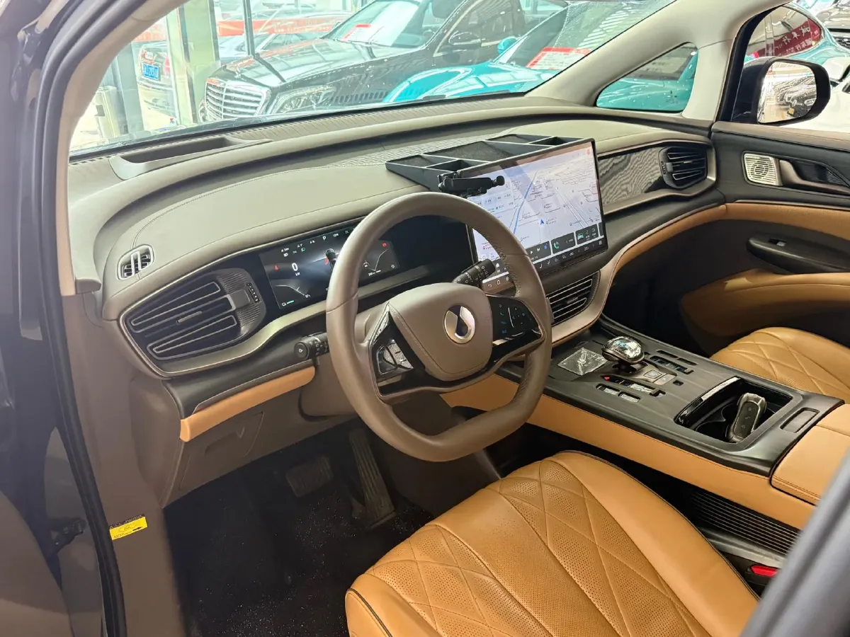 2022 Mercedes-Benz GLC Class 2.0T 197HP L4 9AT,autocango,china used car exporter,china ev exporter,chinese used car exporter,chinese used ev exporter