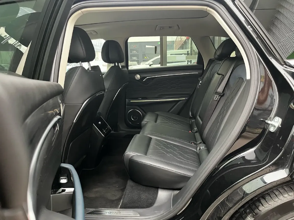 2024 Voyah FREE 1.5T 150HP L4 REEV 39.2KWH,autocango,china used car exporter,china ev exporter,chinese used car exporter,chinese used ev exporter