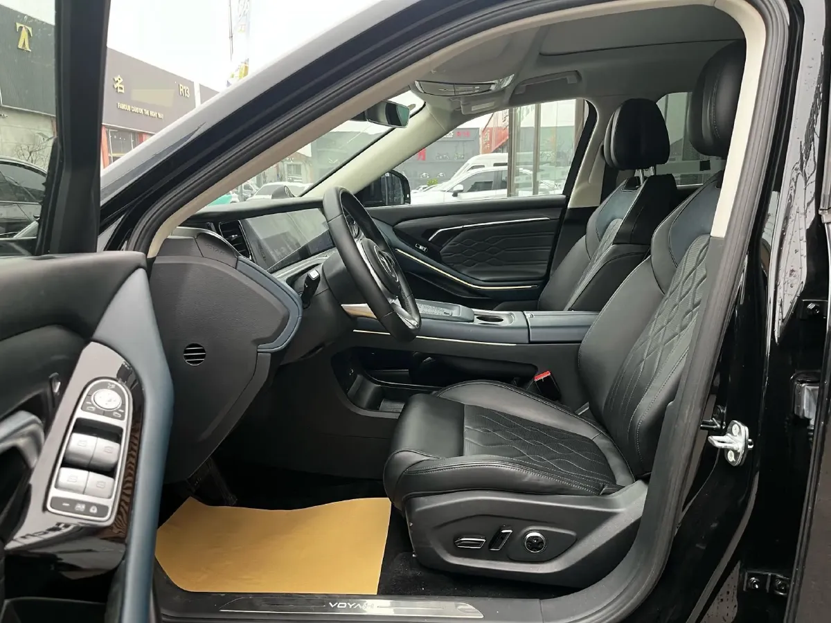 2024 Voyah FREE 1.5T 150HP L4 REEV 39.2KWH,autocango,china used car exporter,china ev exporter,chinese used car exporter,chinese used ev exporter