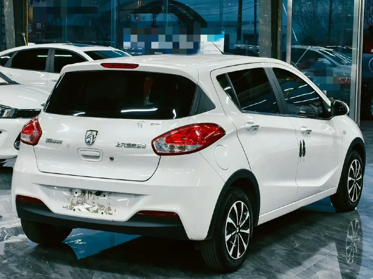 2020 BaoJun 310 1.2L 80HP L4 5MT,autocango,china used car exporter,china ev exporter,chinese used car exporter,chinese used ev exporter