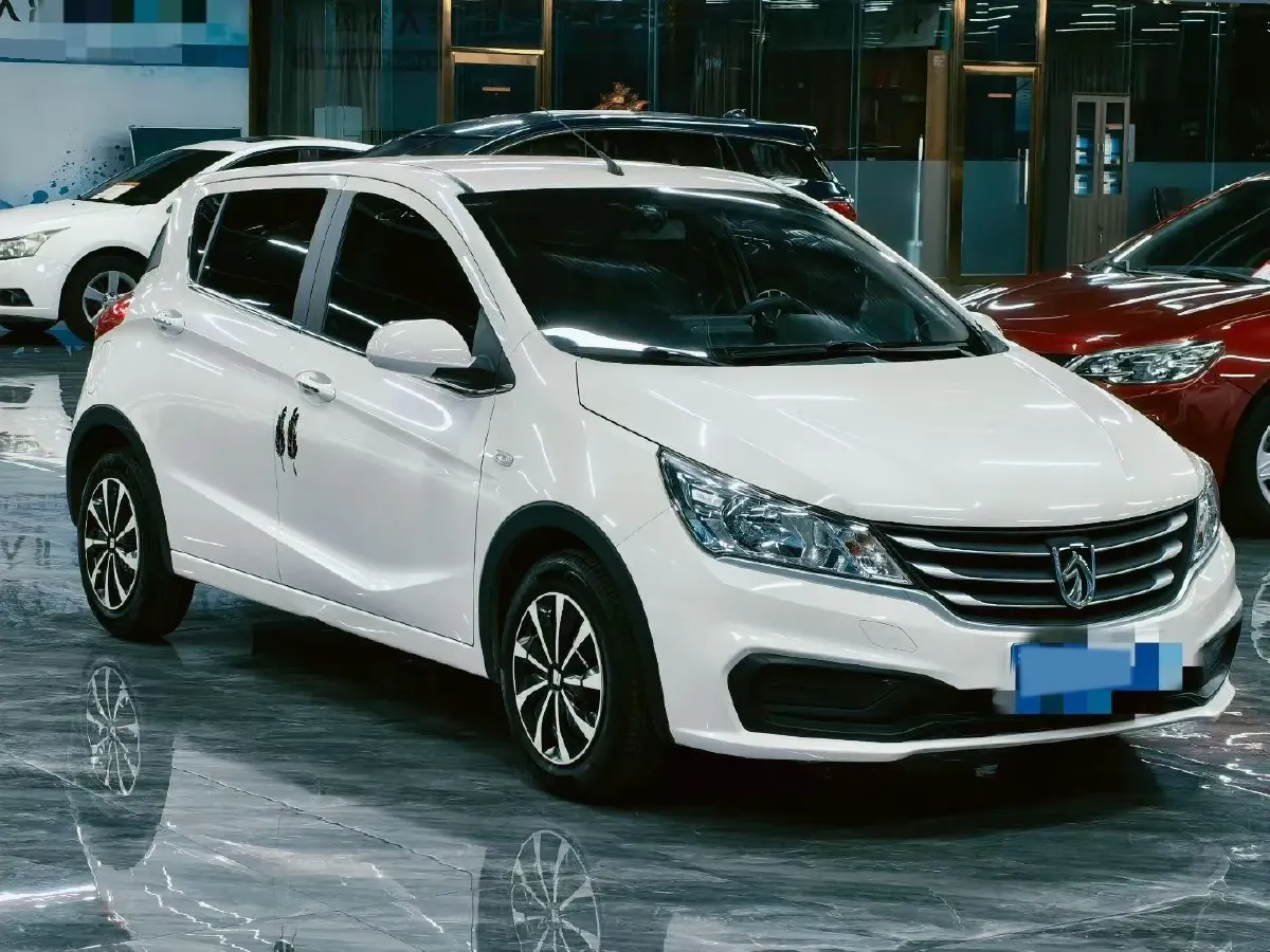 2020 BaoJun 310 1.2L 80HP L4 5MT,autocango,china used car exporter,china ev exporter,chinese used car exporter,chinese used ev exporter