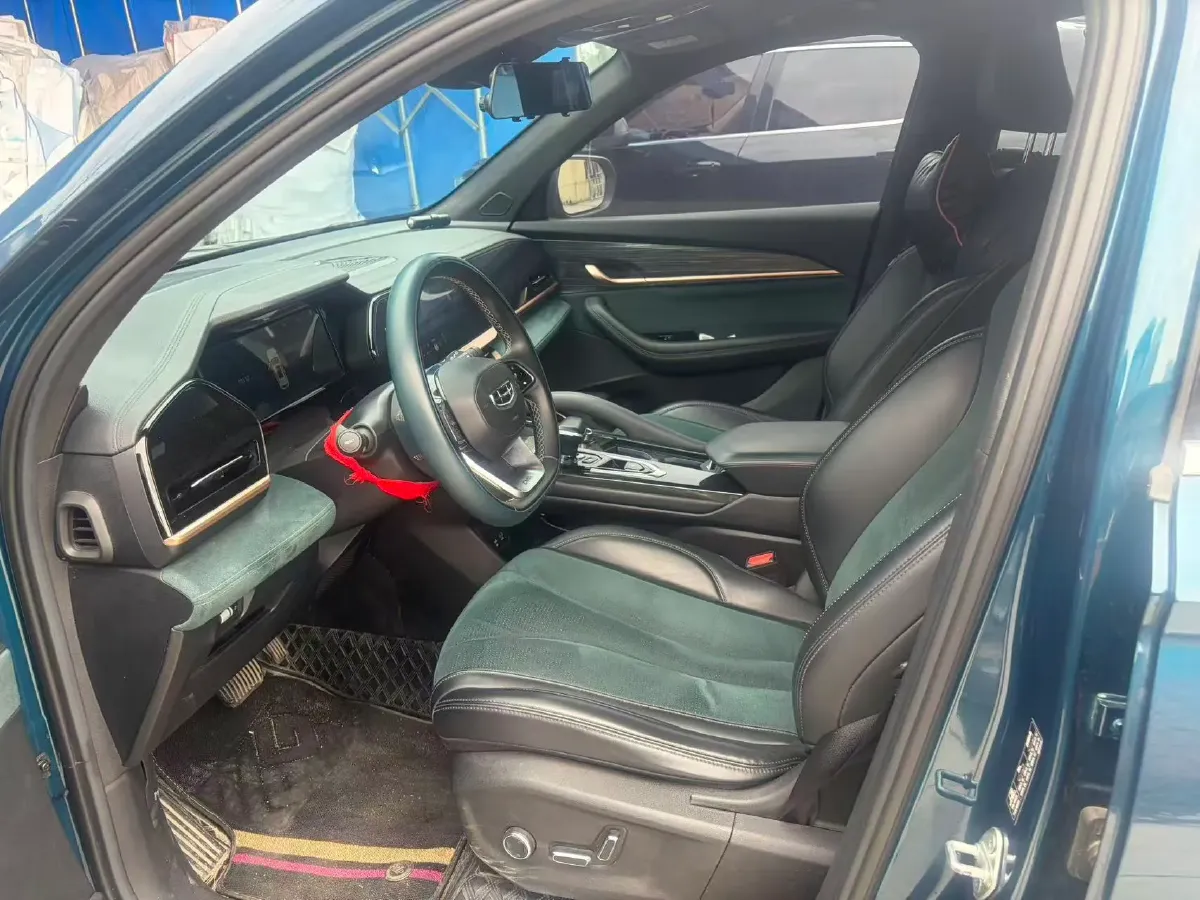 2021 Geely Monjaro 2.0T 218HP L4 7DCT,autocango,china used car exporter,china ev exporter,chinese used car exporter,chinese used ev exporter