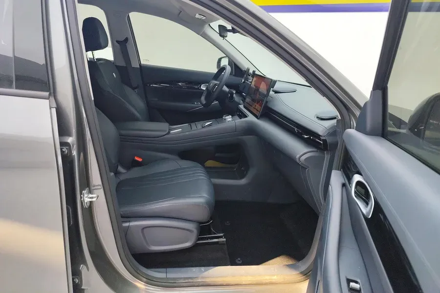 2024 LanDian E5 1.5L 110HP L4 E-CVT PHEV 17.52KWH,autocango,china used car exporter,china ev exporter,chinese used car exporter,chinese used ev exporter