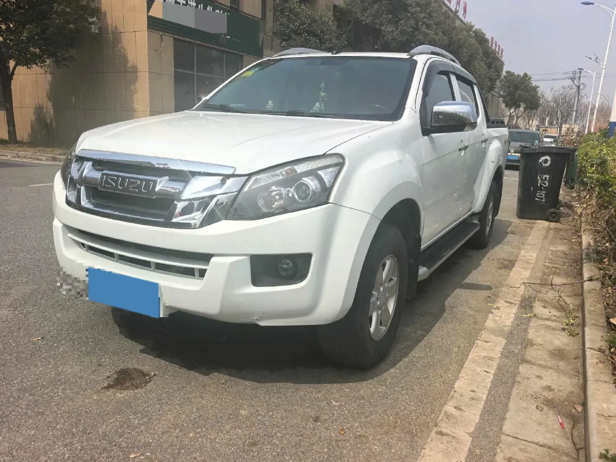 2018 Isuzu D-MAX 3.0T 177HP L4 6AT,autocango,china used car exporter,china ev exporter,chinese used car exporter,chinese used ev exporter