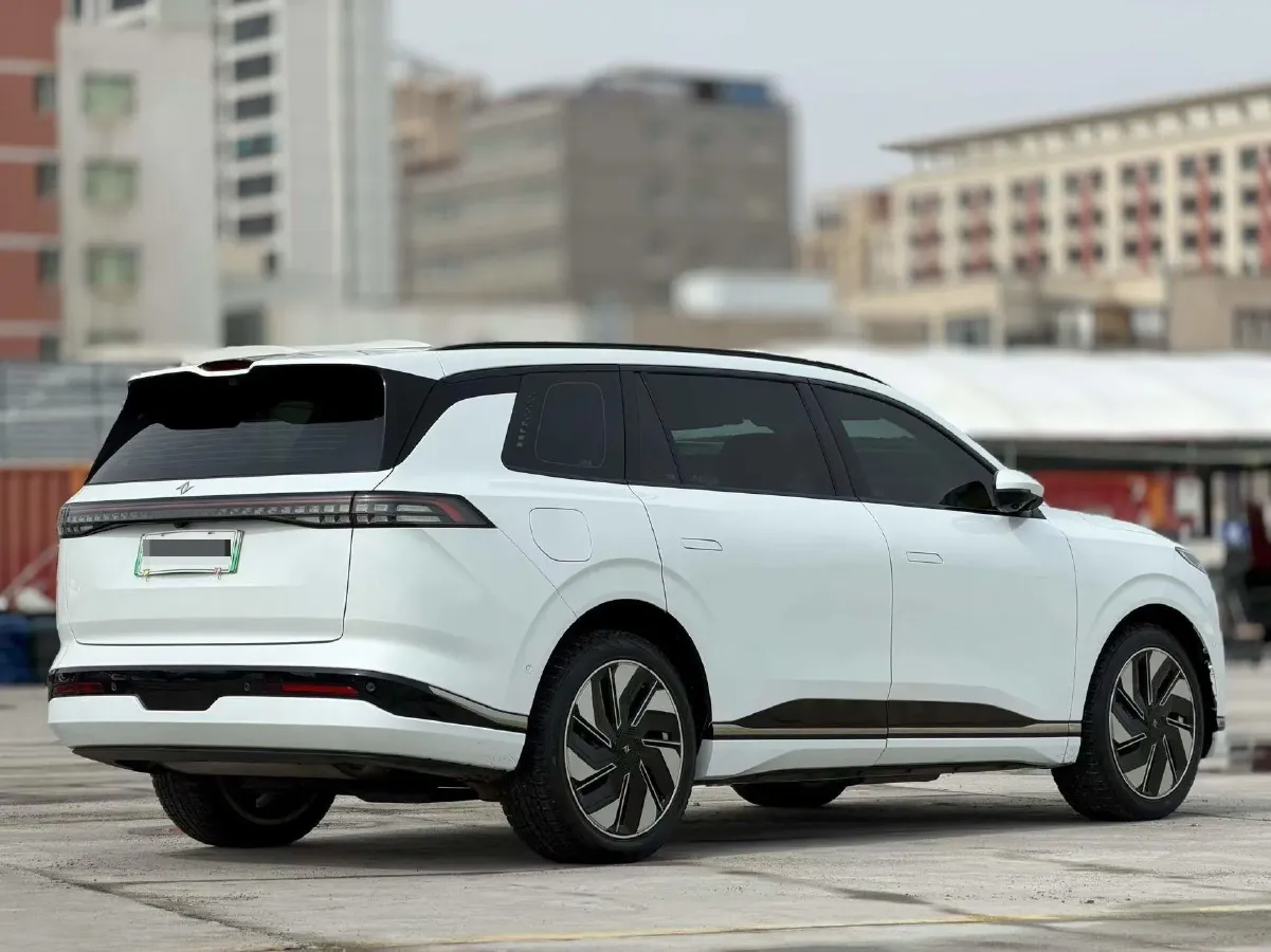 2025 DongFeng eπ eπ008 1.5T 147HP L4 REEV 34.32KWH,autocango,china used car exporter,china ev exporter,chinese used car exporter,chinese used ev exporter