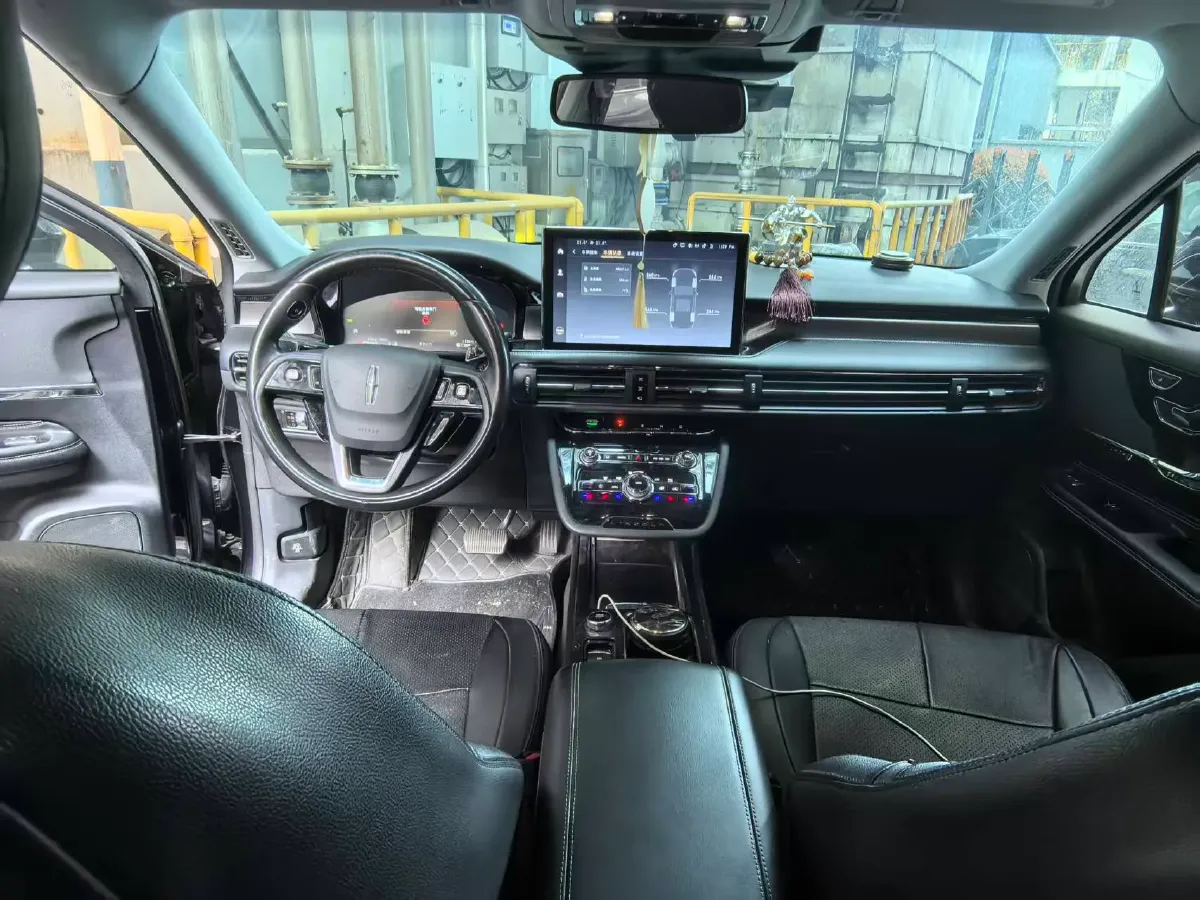 2022 Lincoln Corsair 2.0T 245HP L4 8AT,autocango,china used car exporter,china ev exporter,chinese used car exporter,chinese used ev exporter