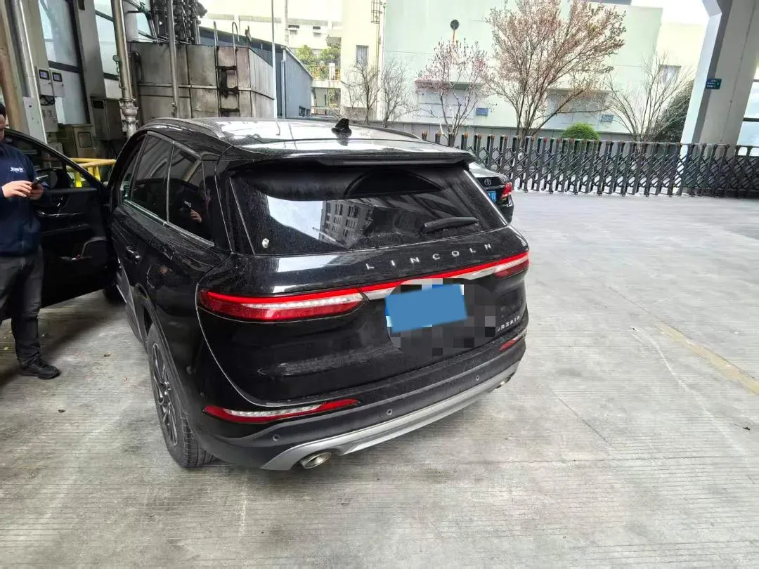 2022 Lincoln Corsair 2.0T 245HP L4 8AT,autocango,china used car exporter,china ev exporter,chinese used car exporter,chinese used ev exporter