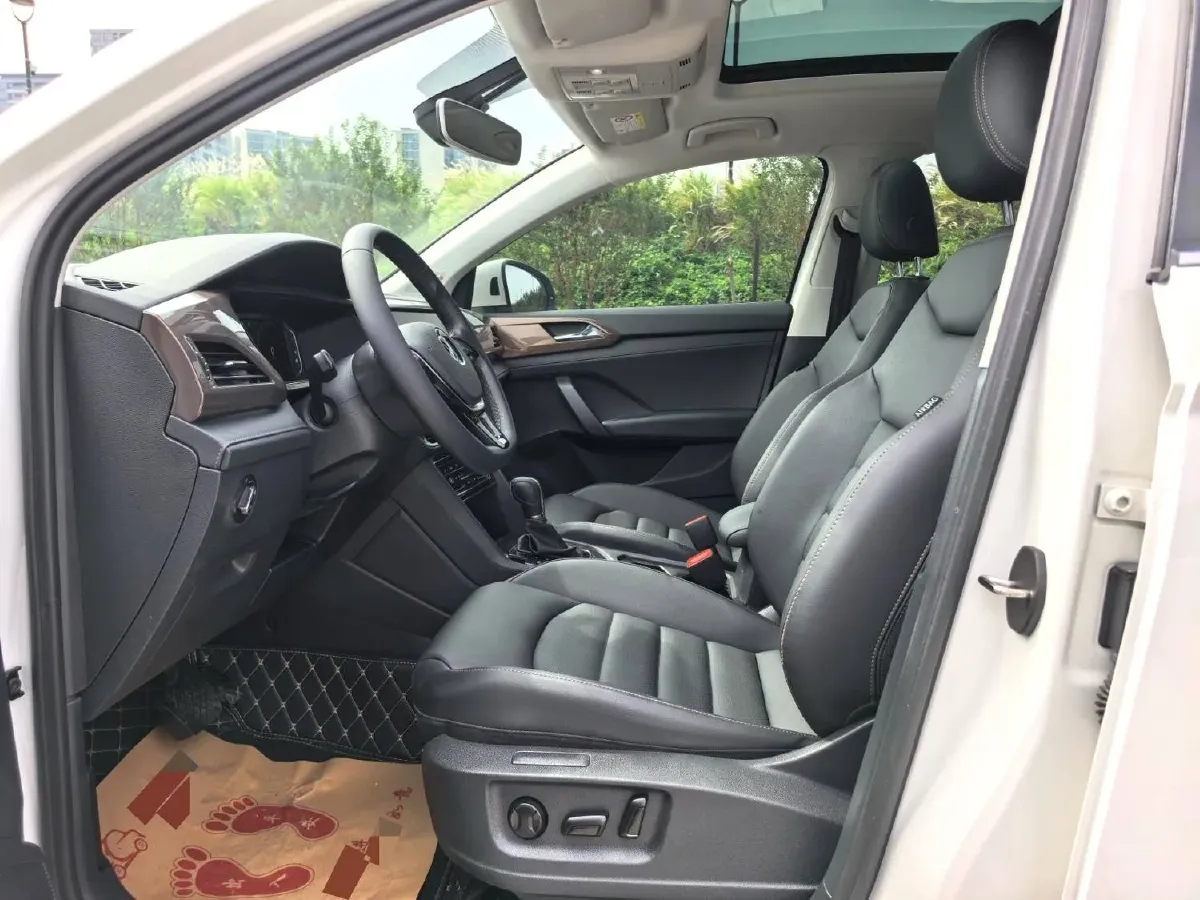 2020 Volkswagen Tharu 2.0T 186HP L4 7DCT,autocango,china used car exporter,china ev exporter,chinese used car exporter,chinese used ev exporter